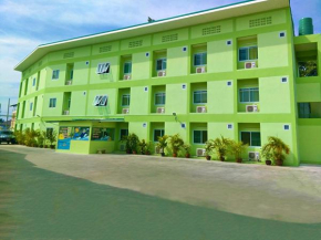 Отель Sorworakit Living Residence  Saen Suk
